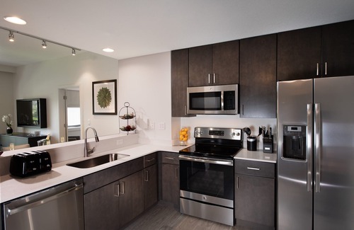Four Corners Condo | Ideal Condo with Pool & Shuttle to Disney World, Rated 9.4