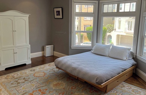 Cow Hollow Condo | Family-Friendly Condo with Hot Tub & Spacious Backyard