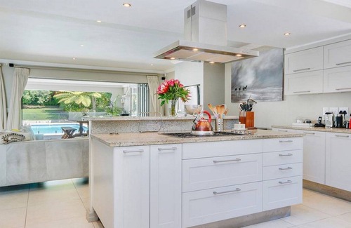 Constantia House | Family-Friendly Constantia Home with Oceanfront Views