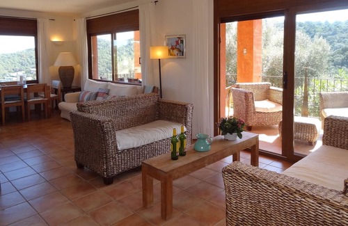 Sa Riera Villa | Modern Villa with Ocean Views & Private Pool, Sleeps 10