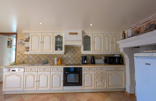 Vicq-sur-Nahon Cottage | Gite Vicq-sur-Nahon: Family Retreat with Spa & Pets Welcome