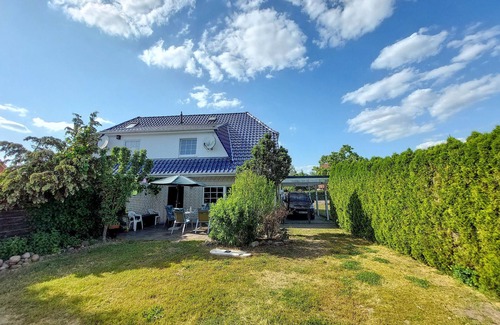 Arendsee House | Cozy Cottage in Serene Natural Surroundings with Spa Access