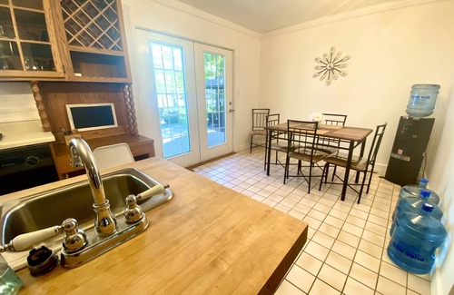 Algoma District Cottage | Charming Lakefront Cottage with Beach, Fire Pit & Kayaks