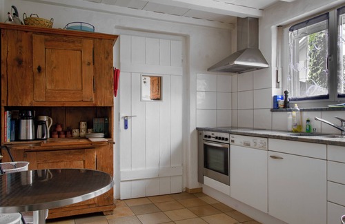 Gunsberg Villa | Ideal Country House Retreat for Groups in Solothurn Jura