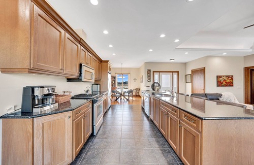 Kingsville House | Beautiful Country Retreat Near Downtown Kingsville