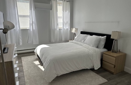 West Hartford Apartment | Child-Friendly 1BR Apartment with Perfect Guest Rating