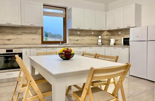 Stara Zagora Apartment | Guest Rated 9.5: Cozy 2-Bed Apartment with Fast Wi-Fi