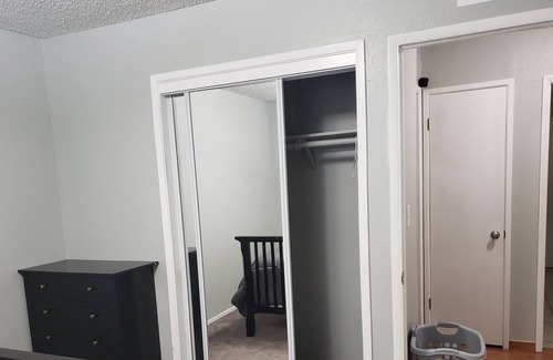 Merced House | Cozy 4 Bedroom Home in a Peaceful Neighborhood