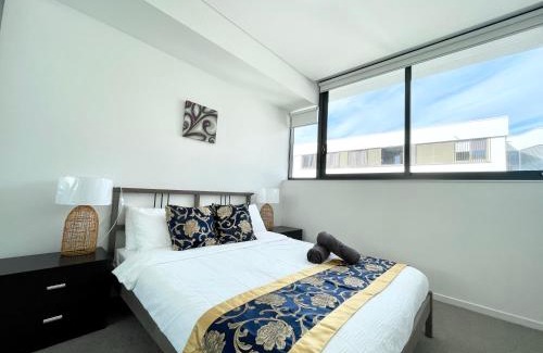 Wentworth Point Apartment | Cozy 2BR Retreat Near Olympic Park with Free Parking