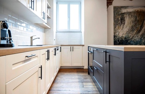 Meidling Apartment | Spacious Design Apartment Schönbrunn