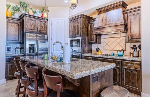 Washington House | Dog-Friendly Townhome with Pool, Hot Tub & Sunset Views