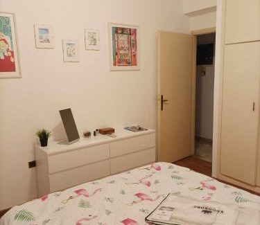 Kypseli House | Central Athens Double Room with Kitchen & Pet-Friendly Stay