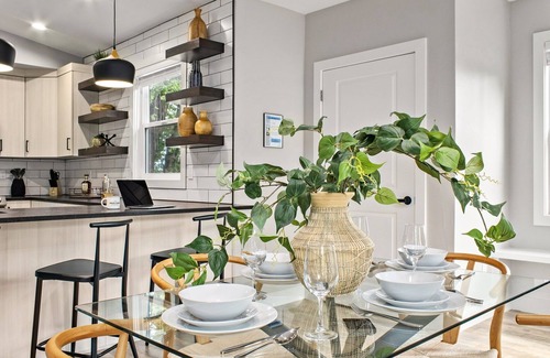 Old Town Apartment | Convenient Downtown Apartment – Steps from Old Town FC!