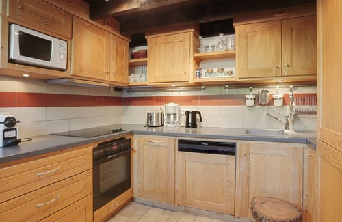 Meribel Centre Apartment | Spacious Apartment Méribel: Ideal for Families and Pets
