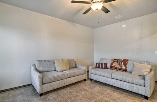 Biggs Field Apartment | Family-Friendly El Paso Apartment Near Downtown Attractions
