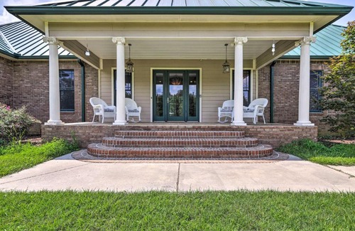 Houston County House | Inviting Elko Home - Minutes from Georgia Fairgrounds!