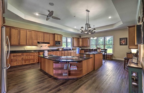 Houston County House | Pet-Friendly Elko Home with Pool Near Georgia Fairgrounds