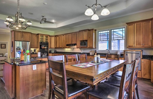 Houston County House | Pet-Friendly Elko Home with Pool Near Georgia Fairgrounds