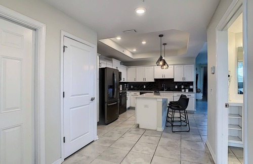 Kissimmee Apartment | Inviting 3 Bedroom Corner Unit at Storey Lake Resort
