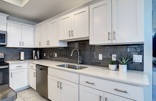 Kissimmee Apartment | Inviting 3 Bedroom Corner Unit at Storey Lake Resort