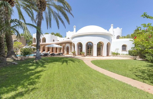 Santa Eulalia del Rio Villa | Idyllic Villa with Private Pool and Ocean Views in Cala Llenya