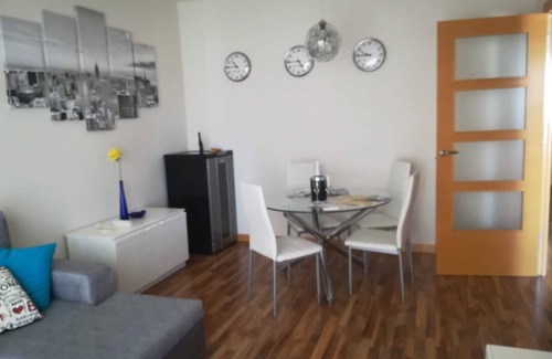 Vilanova I la Geltru Apartment | "Spacious 4 bedroom apartment in the center with terrace and elevator, near the sea"
