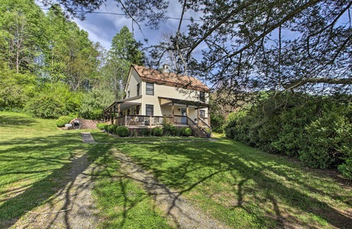 Faber Cottage | Inviting Faber Home with Yard, Steps from the Winery