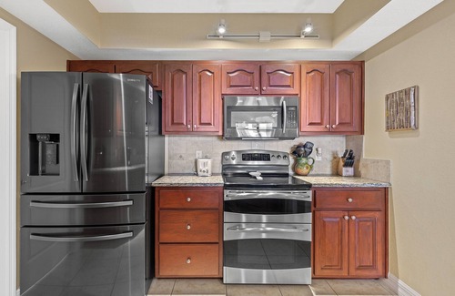 New Smyrna Beach Condo | Family-Friendly Condo with Ocean View & No-Drive Shore Access
