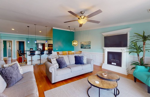 Kure Beach House | Bella Playa: Oceanview Retreat with Suites & Pet Welcome