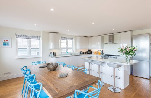 Salcombe House | Family-Friendly Home with Ocean View Near Salcombe Amenities