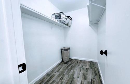 The Hermitage House | Spacious Family Home in Round Rock w Private Yard