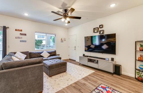 Stockton House | Comfortable Family Retreat in Stockton - Pets Welcome!