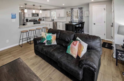 Littleton House | Top-Rated Remodeled Upper Unit with King Beds & Spa
