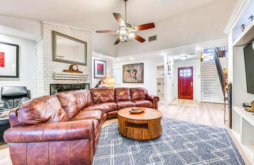 Flower Mound House | Spacious Family Home with Fenced Yard in DFW Area