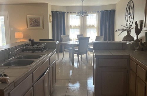 Pharr House | Family-Friendly Home with Kitchen & Pet Amenities