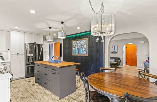 Winstead Park House | Family Friendly Home with Game Room, Pet-Friendly Amenities