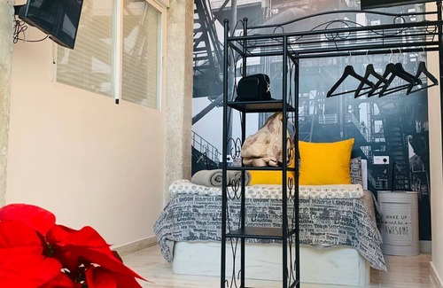 El Pilar Apartment | Spacious flat for 2 persons