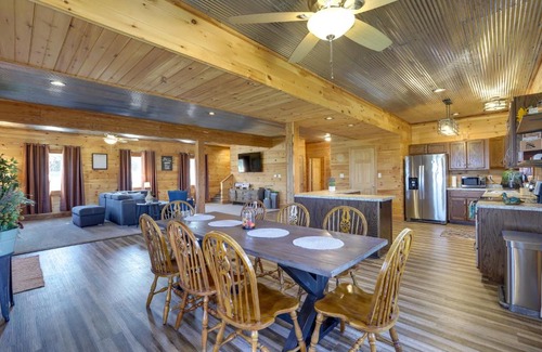 Grubville House | Relaxing Retreat in Franklin County Surrounded by Nature