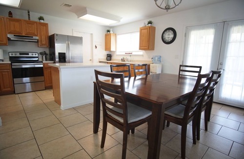 McKinney House | Welcoming 3 Bedroom Home with Child-Friendly Amenities