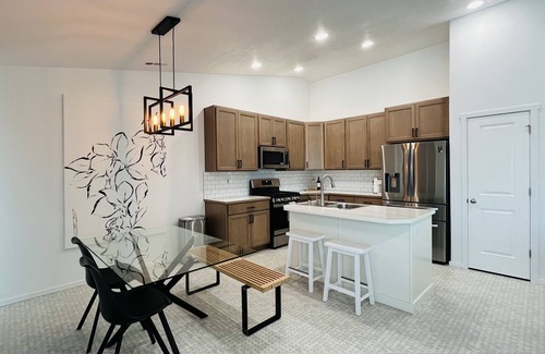 Pasco House | Pet-Friendly Retreat with Fenced Yard in Central Location