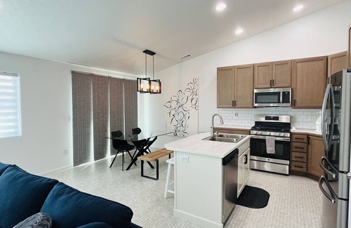 Pasco House | Pet-Friendly Retreat with Fenced Yard in Central Location