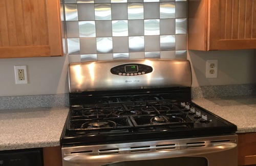 Kezar Falls Apartment | Spacious fully furnished 1-bedroom apartment with WiFi in rural Maine village