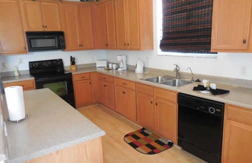 Kissimmee House | Guest Rated 10/10: Cozy Home with Pool & Spa Near Attractions