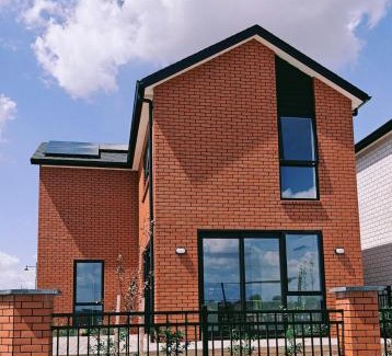Cambridge Villa | Spacious Getaway in Cambridge - 4 Bedrooms House with 3 bathrooms