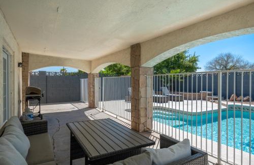 Peoria Ave Citizen's Group House | Inviting Glendale Home with Pool and Breathtaking Views