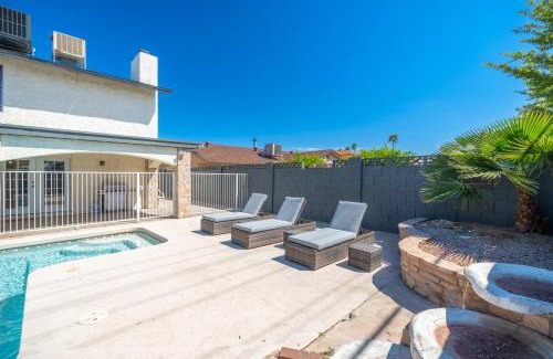 Peoria Ave Citizen's Group House | Inviting Glendale Home with Pool and Breathtaking Views