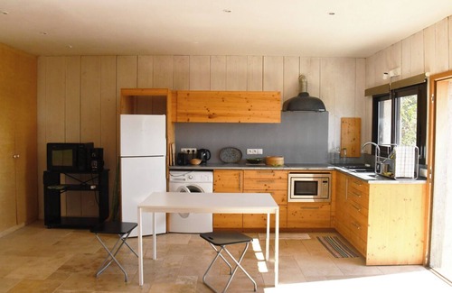 Monoblet Apartment | Spacious ground-floor studio with magnificent view of the Cévennes foothills