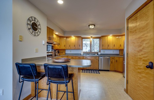Hammondsport House | Idyllic Hammondsport Home with Lake View and Spa Amenities
