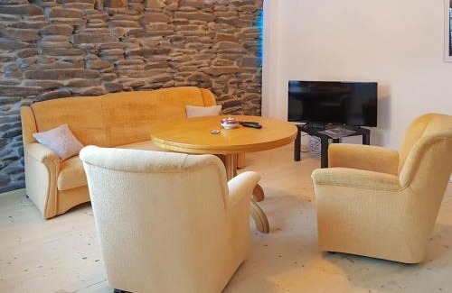 Wildemann House | Cozy Apartment in Upper Harz with River Access & Amenities