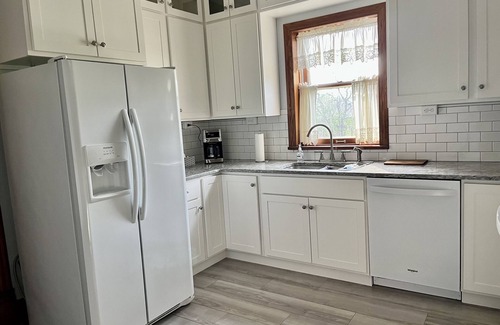 Wabasha House | Historic Gem with Spa, Breakfast & Child-Friendly Amenities